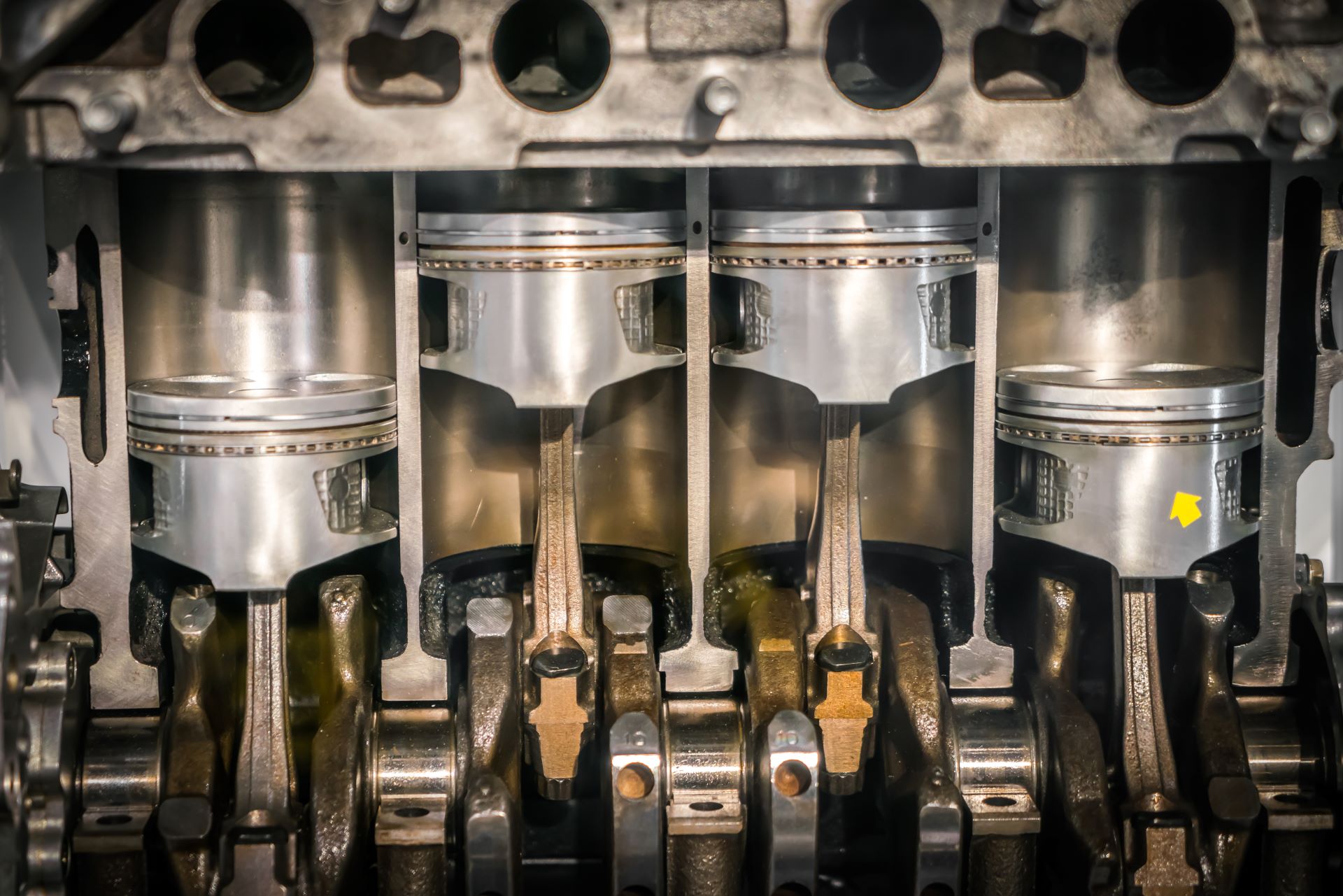 engine-piston-cross-section engine-piston-cross-section